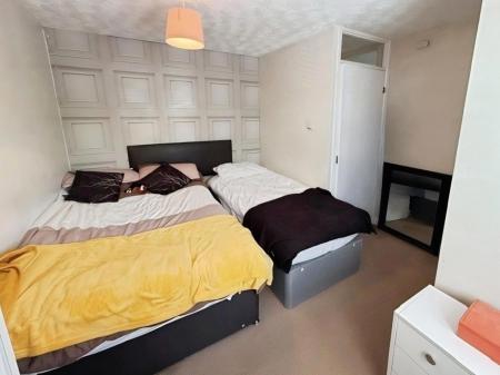 1 bedroom Flat for sale in Rye Grove, West Derby, Liverpool, L12
