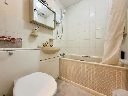 1 bedroom Flat for sale in Rye Grove, West Derby, Liverpool, L12