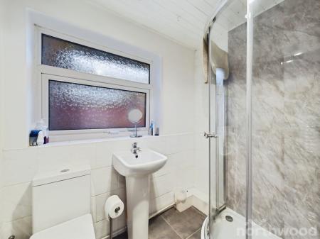 2 bedroom Bungalow for sale in West Meade, Maghull, L31