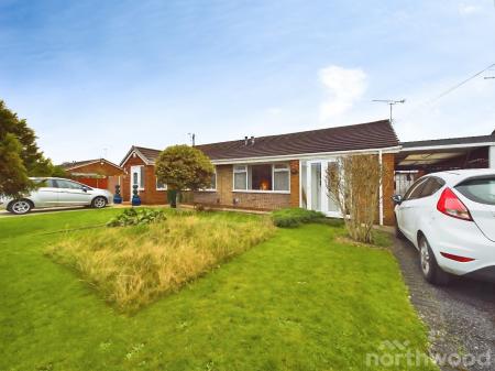 2 bedroom Bungalow for sale in West Meade, Maghull, L31