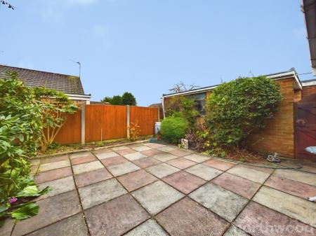 2 bedroom Bungalow for sale in West Meade, Maghull, L31