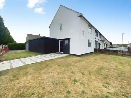 2 bedroom End of terrace house for sale in Middle Way, Croxteth, Liverpool, L11