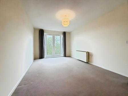 2 bedroom Flat for sale in Field Lane, Litherland, Liverpool, L21