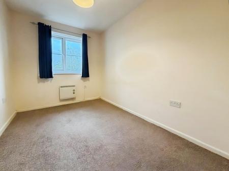 2 bedroom Flat for sale in Field Lane, Litherland, Liverpool, L21