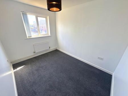 2 bedroom Flat to let in Francine Close, Liverpool, L3