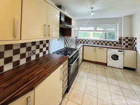 3 bedroom Semi-detached house to let in Wellstead Road, Liverpool, L15