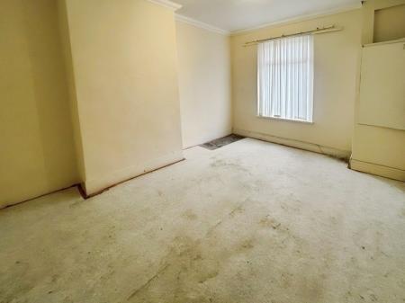 4 bedroom Terraced House for sale in Lenthall Street, Anfield, Liverpool, L4