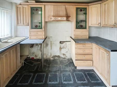 4 bedroom Terraced House for sale in Lenthall Street, Anfield, Liverpool, L4