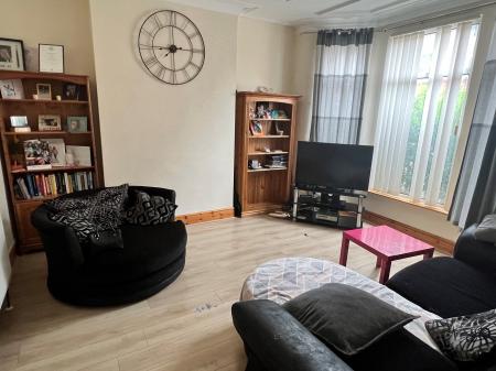 3 bedroom Terraced House to let in Garmoyle Road, Wavertree, Liverpool, L15
