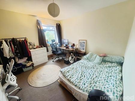 3 bedroom Terraced House to let in Garmoyle Road, Wavertree, Liverpool, L15