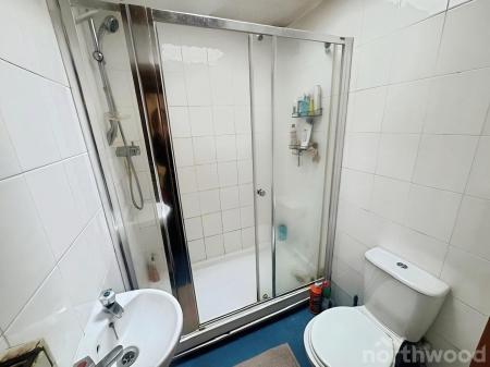 3 bedroom Terraced House to let in Garmoyle Road, Wavertree, Liverpool, L15