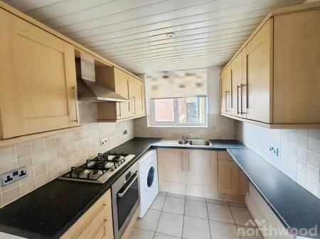 2 bedroom Flat for sale in Minster Court, City Centre, Liverpool, L7