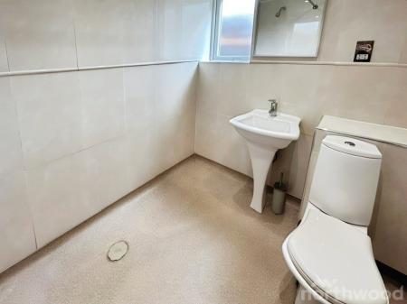 1 bedroom Flat for sale in Molland Close, West Derby, Liverpool, L12