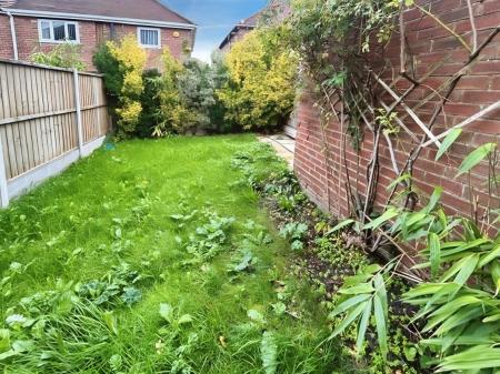 2 bedroom Flat for sale in Poulsom Drive, Bootle, Liverpool, L30