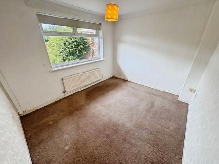 2 bedroom Bungalow to let in West Meade, Maghull