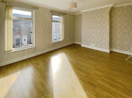 2 bedroom Terraced House to let in Naseby Steet, Walton, Liverpool, L4