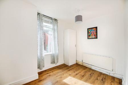 4 bedroom Terraced House to let in Stanley Park Avenue South, Walton, Liverpool, L4