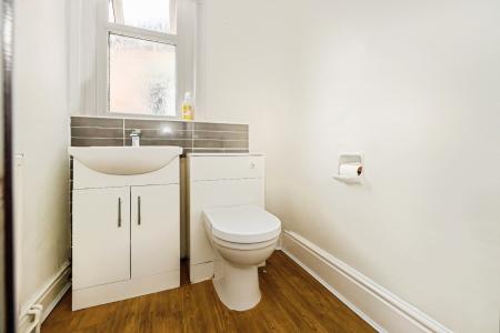 4 bedroom Terraced House to let in Stanley Park Avenue South, Walton, Liverpool, L4