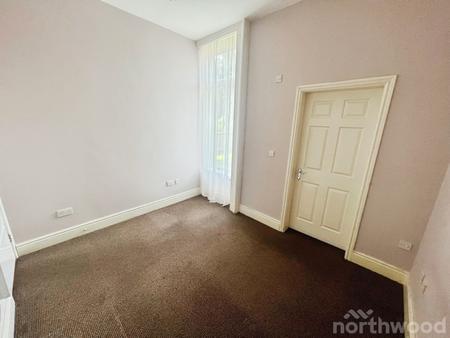 2 bedroom Flat to let in Beech Street, Kensington, Liverpool, L7