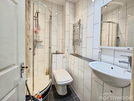 2 bedroom Flat to let in Beech Street, Kensington, Liverpool, L7