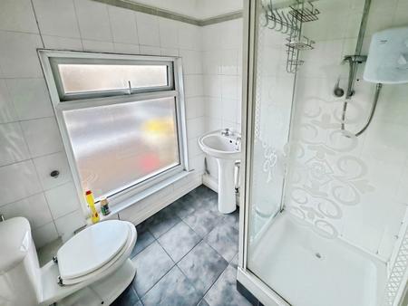 1 bedroom Flat share to let in Dorset Road, Tuebrook