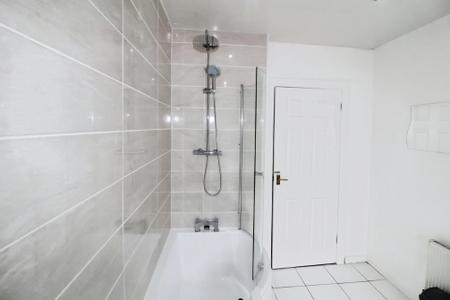 1 bedroom Flat share to let in Dorset Road, Tuebrook
