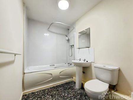 2 bedroom Flat to let in Field Lane, Litherland, Liverpool, L21