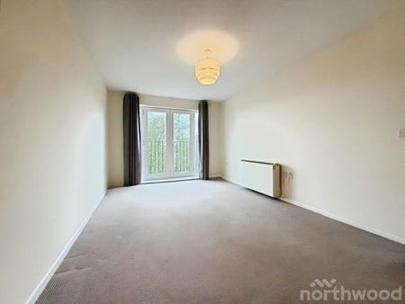 2 bedroom Flat to let in Field Lane, Litherland, Liverpool, L21