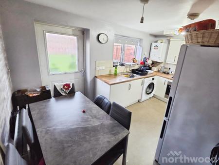 2 bedroom Semi-detached house to let in Hemans Street, Bootle, Liverpool, L20