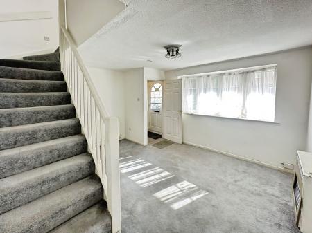 2 bedroom Cluster house to let in Rochford Drive, Wigmore, Luton, LU2