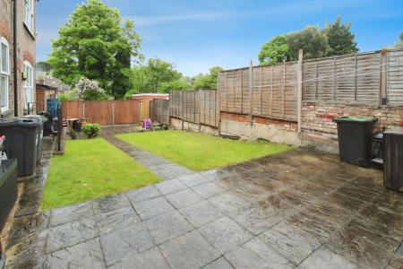 9 bedroom Flat for sale in High Town Road, High Town, Luton, LU2