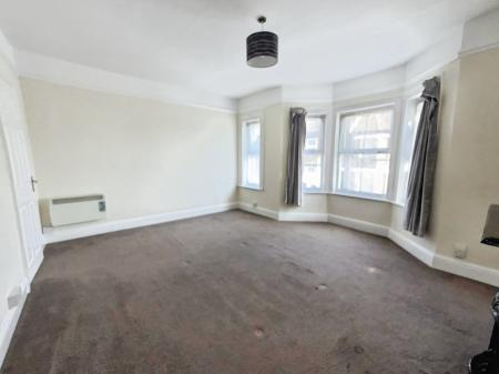 9 bedroom Flat for sale in High Town Road, High Town, Luton, LU2
