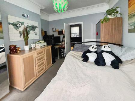 9 bedroom Flat for sale in High Town Road, High Town, Luton, LU2