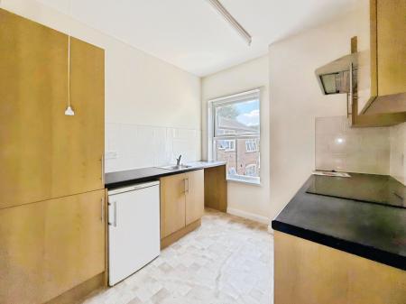 9 bedroom Flat for sale in High Town Road, High Town, Luton, LU2