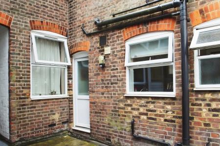 9 bedroom Flat for sale in High Town Road, High Town, Luton, LU2