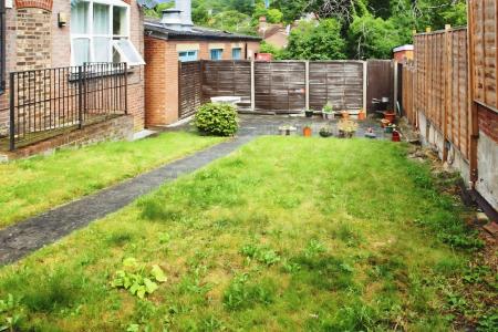 9 bedroom Flat for sale in High Town Road, High Town, Luton, LU2