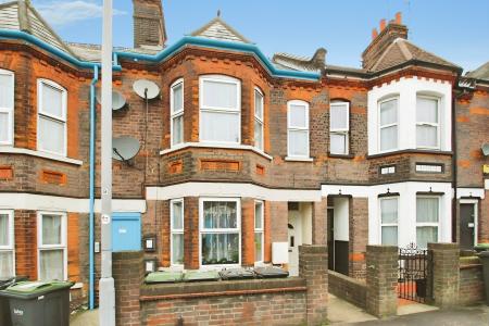 High Town Road, High Town, Luton, LU2