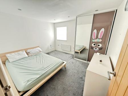 1 bedroom Flat to let in Wellington Street, Town Centre, Luton, LU1