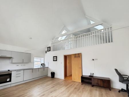 1 bedroom Flat to let in Wellington Street, Town Centre, Luton, LU1