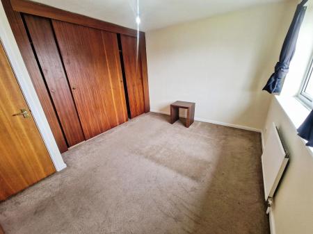 1 bedroom Flat to let in Cheslyn Close, Wigmore, Luton, LU2