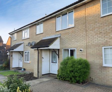 1 bedroom Flat to let in Cheslyn Close, Wigmore, Luton, LU2