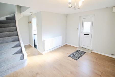 1 bedroom Cluster house to let in Hedley Rise, Wigmore, Luton, LU2