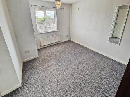 1 bedroom Cluster house to let in Hedley Rise, Wigmore, Luton, LU2