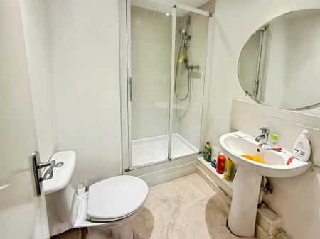 2 bedroom Apartment for sale in Holly Street, Farley Hill, Luton, LU1