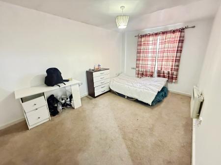 2 bedroom Apartment for sale in Holly Street, Farley Hill, Luton, LU1