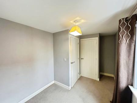 2 bedroom Terraced House to let in College Chase, Bedford, MK45