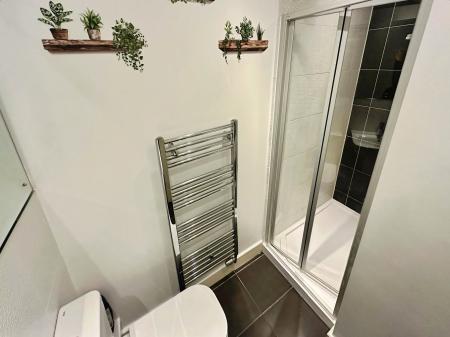 2 bedroom Terraced House to let in College Chase, Bedford, MK45