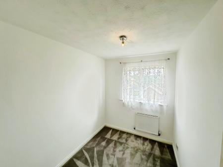 4 bedroom Detached house to let in Charndon Close, Bramingham, Luton, LU3