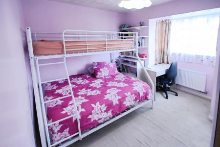 4 bedroom Detached house to let in Charndon Close, Bramingham, Luton, LU3