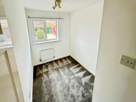 4 bedroom Detached house to let in Charndon Close, Bramingham, Luton, LU3